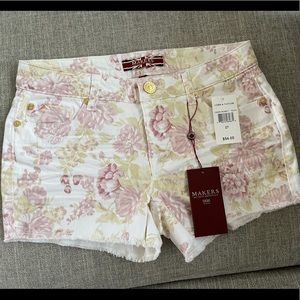 NWT Makers of true originals from lord and Taylor